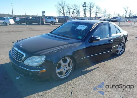 2004 Mercedes-Benz S 500 из США, поврежденный, VIN WDBNG75J04A398370